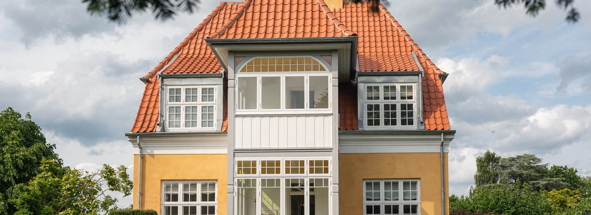 Case: Stor villa fra 1903 totalrenoveret med respekt for den oprindelige arkitektur